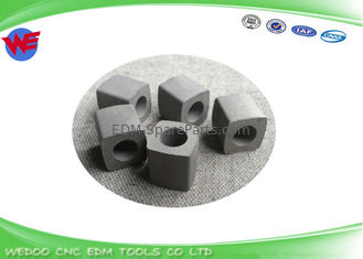 précision de bloc de carbure de pièces de rechange du fil EDM de 14x14x14x8mm haute avec la diverse taille