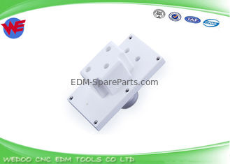 M301 X053C162H01 Mitsubishi Isolateur Plaque céramique EDM Parties de la machine