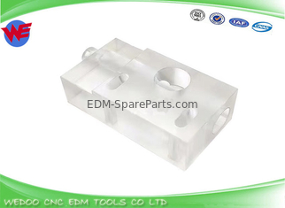 A290-8112-X393 Bloc de fil d'alimentation de guidage en polycarbonate pour Fanuc 70,5 X 34 X 21 mm