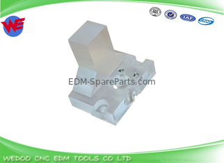 A290-8119-Z783 Fanuc EDM Base de cylindre acrylique Base de cylindre 42*43*29,6MM