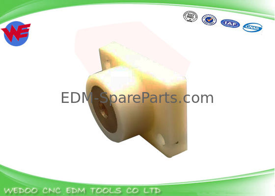 X055C081G53 DT39800 Porte-guide de matrice inférieure MV consommables pour électroérosion à fil Mitsubishi