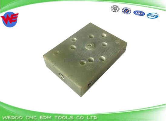 Plaque d'isolation inférieure A290-8119-Z764 Bloc à jet inférieur Fanuc EDM pièces 56x40x13