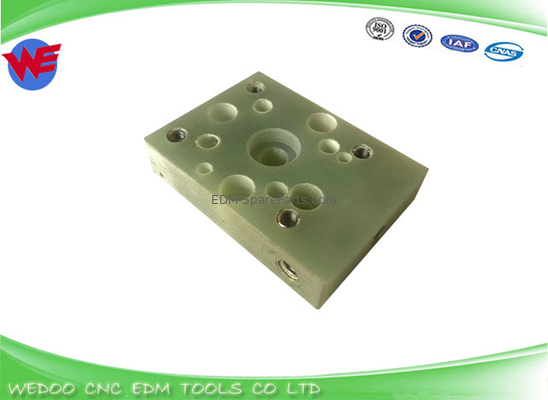 Plaque d'isolation inférieure A290-8119-Z764 Bloc à jet inférieur Fanuc EDM pièces 56x40x13