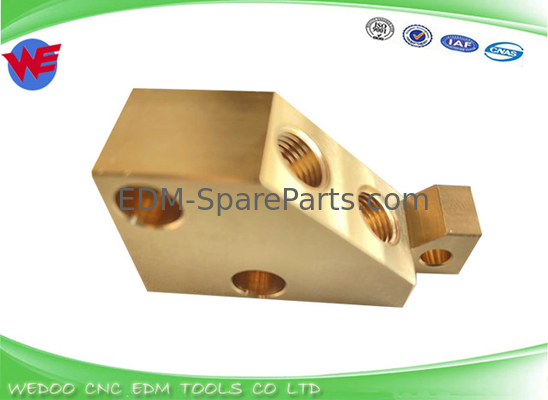 X268D658H01 DK26000 Bloc pour raccordement de tuyaux FA Mitsubishi pièces électriques M8521