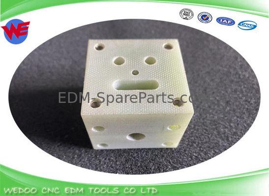 A290-8101-X509 Plaque d'isolation supérieure Fanuc EDM pièces de la série A-C 40*40*34