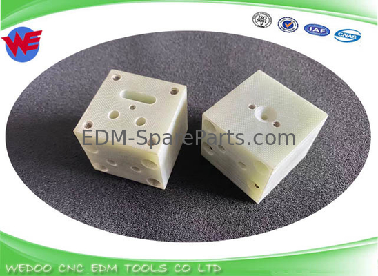 A290-8101-X509 Plaque d'isolation supérieure Fanuc EDM pièces de la série A-C 40*40*34