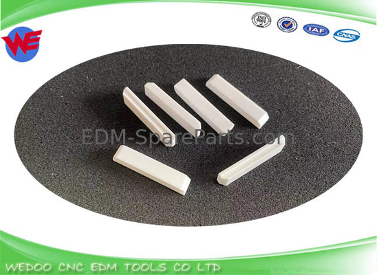 Les pièces de Sodick EDM 3030870 2992297 CW503203A bouchent la machine supérieure et inférieure d'EDM