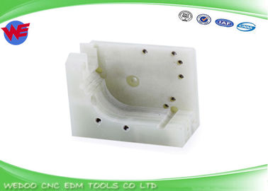A290-8110-Y761 A290-8110-Z761 Fanuc F310 Plaque isolante Base inférieure de guidage a-C