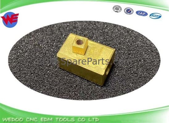 200641088 200 et les autres.641.088 Charmilles Coupe en laiton Support de contact pour le dispositif électrique 24*15*15