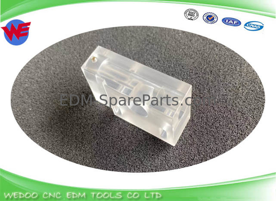 A290-8119-X393 Bloc de fil d'alimentation de guidage de polycarbonate 33.5*21*62 Pour les pièces Fanuc EDM