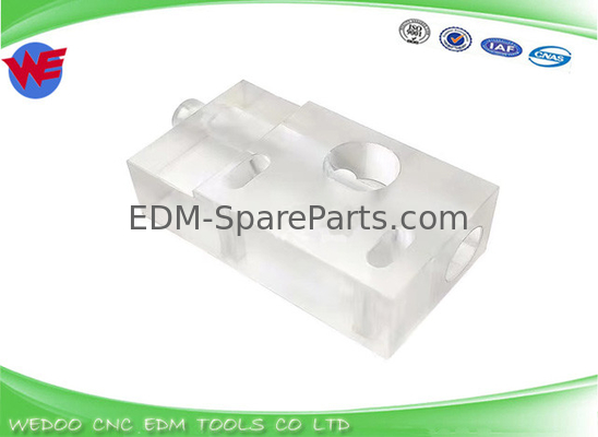 A290-8112-X393 Bloc de fil d'alimentation de guidage en polycarbonate pour Fanuc 70,5 X 34 X 21 mm