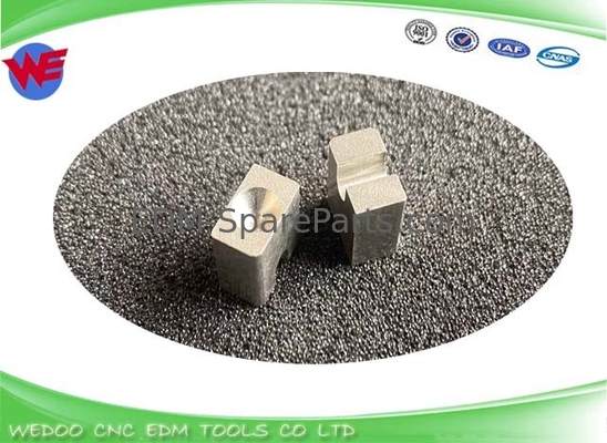 A290-8120-Z782 Électrode détenteur Fanuc EDM pièces détachées 10*10*6mm