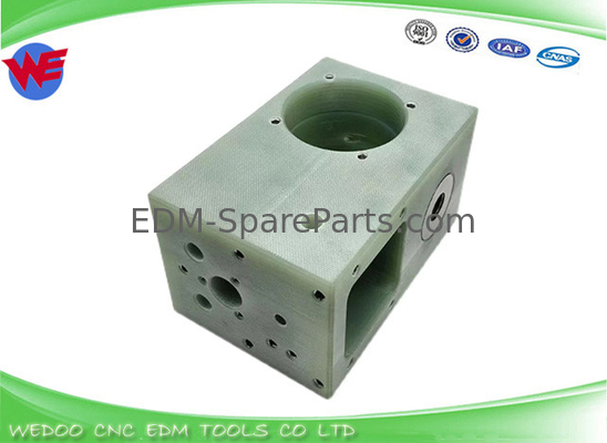 20EC090A101=2 Bloc de plaque de tête de l'isolateur Makino EDM 120*80*65 mm