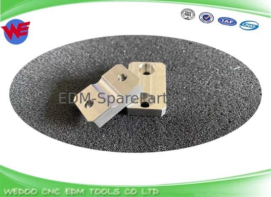 135018604 PLATE de pression Charmilles sifflet fil d'amortissement 20*30*7TMM
