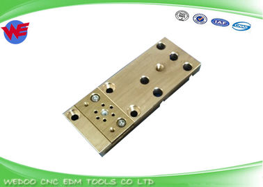 DCH9400 EDM pièces X055C630G54 Porteur de matrices inférieur Mitsubishi BA24.BA8 X262D527H01