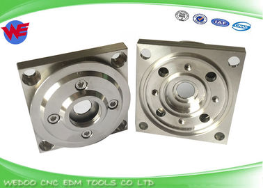 3082646 Sodick EDM S408-3 Couvercle de guidage de la buse supérieure avec base de la buse à anneaux O