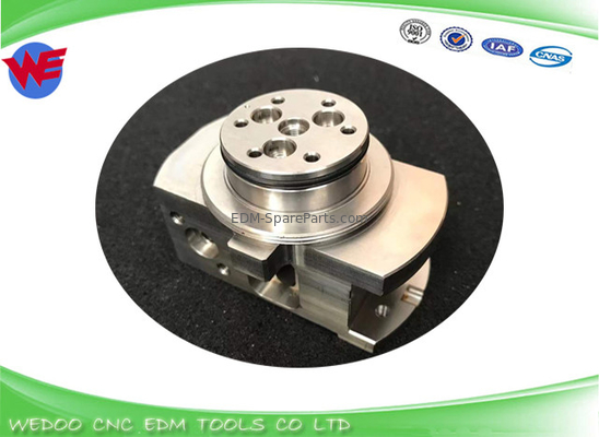 L'alimentation est assurée par le support de guidage inférieur X256C302H01 DET8600 MV Mitsubishi